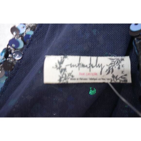 NEW Free People Intimately Big Night Sequin Crop Top BLUE Women's Medium - Picture 4 of 7